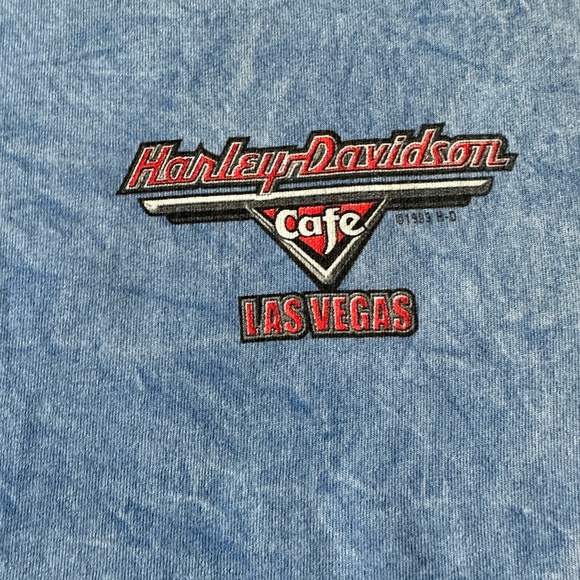 Harley Davidson - Picture 6 of 8